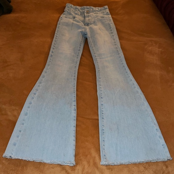 We the Free Jayde Flare Jeans - Picture 5 of 7